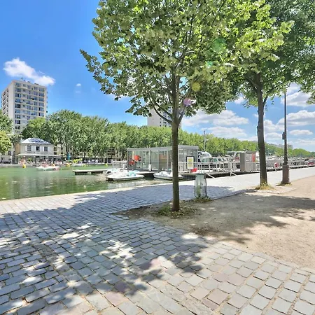 Nice T2 In The 19th Arrondissement Of Apartment *